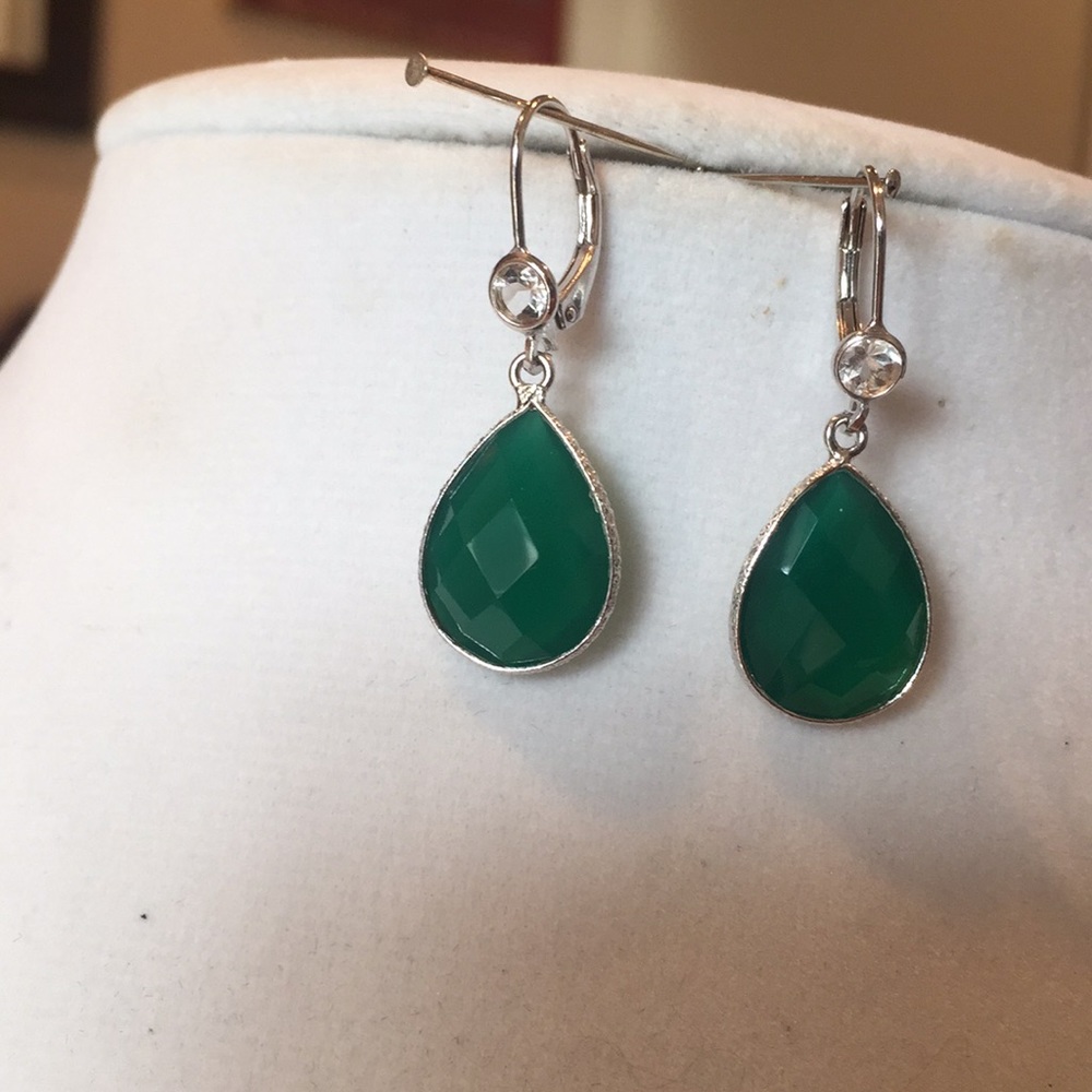 Green Onyx - Picture 2 of 8